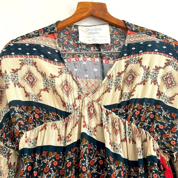 California Moonrise Blue Cream Patchwork Style Long Sleeved Boho Top - Picture 7 of 10